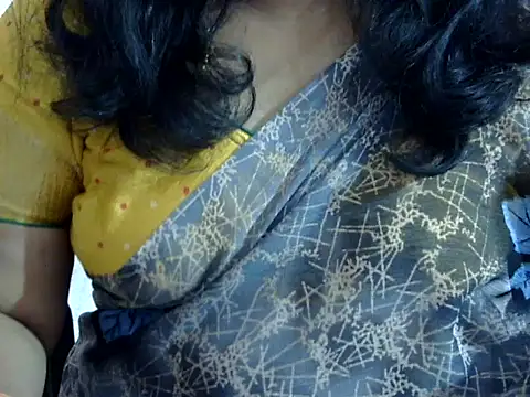 Snapshot of Vennela-1-Telugu chatting on March 1, 12:16 pm Vennela-1-Telugu online show from March 1, 12:16 pm