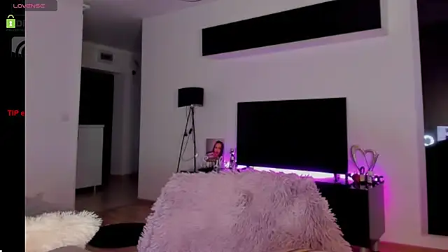 K chic online show from January 4, 5:48 am