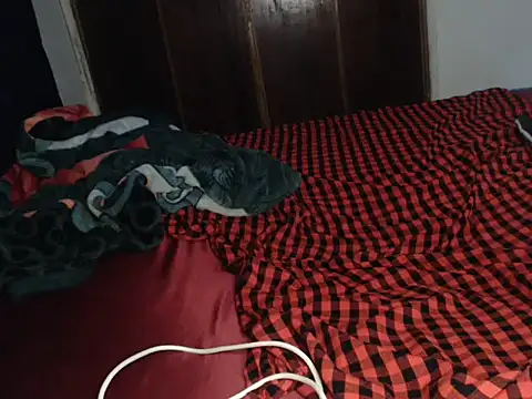 booty lolah  online show from March 23, 9:47 pm