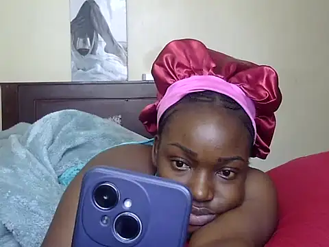 Snapshot of Sexy_racy_rebel_ chatting on June 23, 7:28 am Sexy racy rebel online show from June 23, 7:28 am