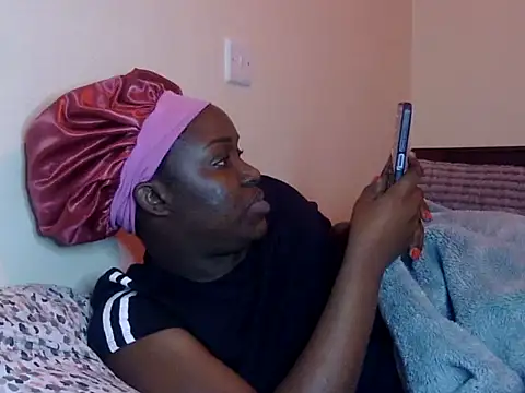 Snapshot of Sexy_racy_rebel_ chatting on June 21, 7:30 pm Sexy racy rebel online show from June 21, 7:30 pm