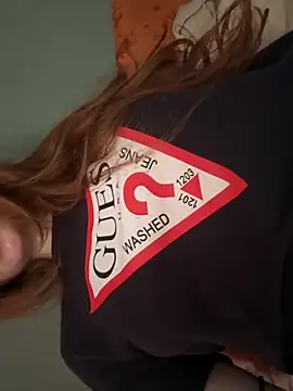 elizabethgoddess online show from September 25, 8:42 am