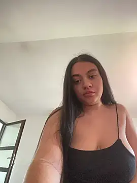 ayshalove online show from June 7, 9:25 am