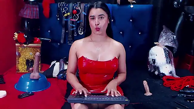 Snapshot of Hannamariana chatting on June 3, 2:33 pm Hannamariana online show from June 3, 2:33 pm