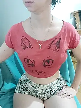 Snapshot of lunarcita99 chatting on March 3, 3:05 am lunarcita99 online show from March 3, 3:05 am