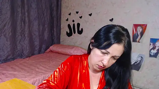 Snapshot of JillStevens chatting on October 26, 9:15 pm JillStevens online show from October 26, 9:15 pm