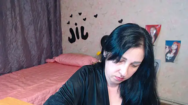 Snapshot of JillStevens chatting on November 14, 6:33 pm JillStevens online show from November 14, 6:33 pm