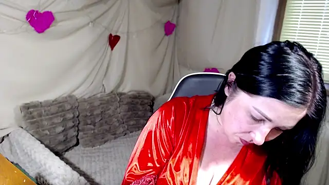 Snapshot of JillStevens chatting on June 19, 5:08 pm JillStevens online show from June 19, 5:08 pm