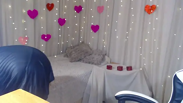 JillStevens online show from March 18, 6:09 pm