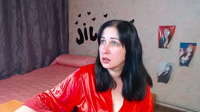 Snapshot of JillStevens chatting on October 28, 7:02 pm JillStevens online show from October 28, 7:02 pm