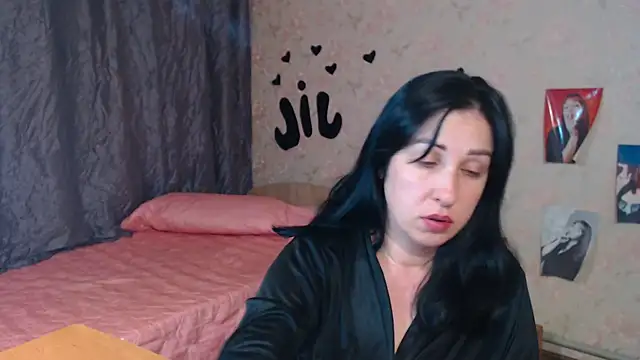 Snapshot of JillStevens chatting on November 5, 6:00 pm JillStevens online show from November 5, 6:00 pm