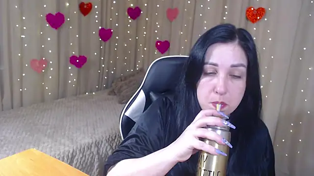 JillStevens online show from March 21, 7:42 am