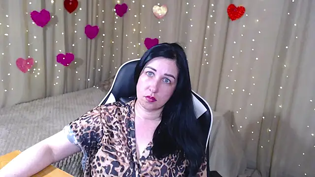 JillStevens online show from May 5, 3:53 am