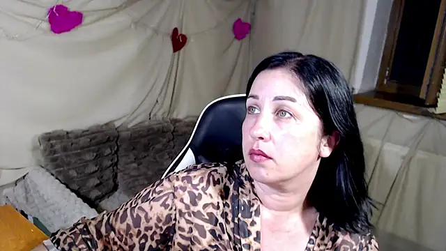 Snapshot of JillStevens chatting on June 12, 7:55 pm JillStevens online show from June 12, 7:55 pm