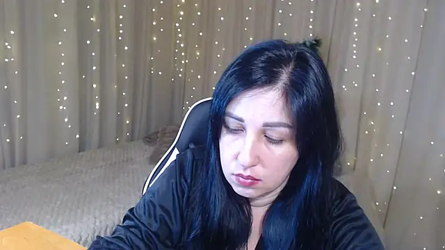 JillStevens online show from January 12, 2:18 am