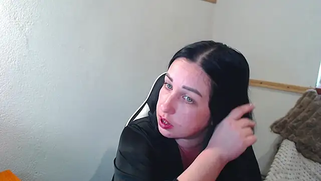 JillStevens online show from June 1, 8:36 am