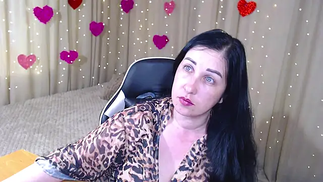 JillStevens online show from May 15, 9:40 am