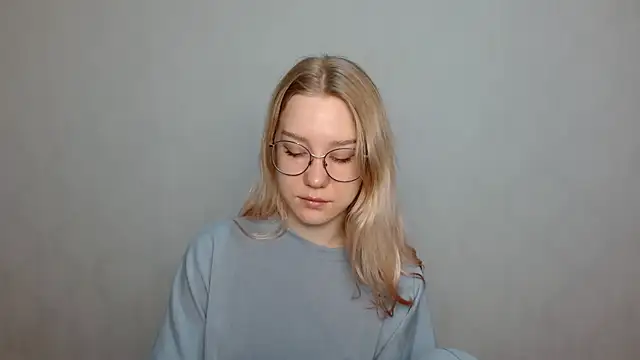 Snapshot of cindi_hot chatting on January 31, 9:16 am cindi hot online show from January 31, 9:16 am