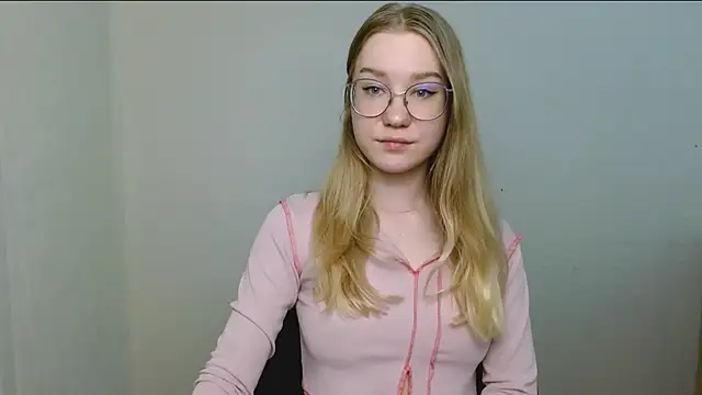 cindi hot online show from February 16, 12:15 pm