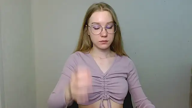 cindi hot online show from February 28, 1:33 pm