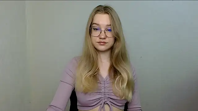 cindi hot online show from June 2, 10:37 am