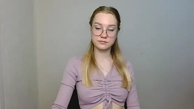 cindi hot online show from January 15, 4:54 pm