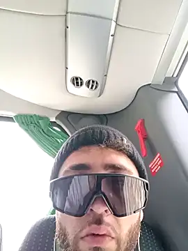 1ninefellababy online show from March 11, 11:55 am