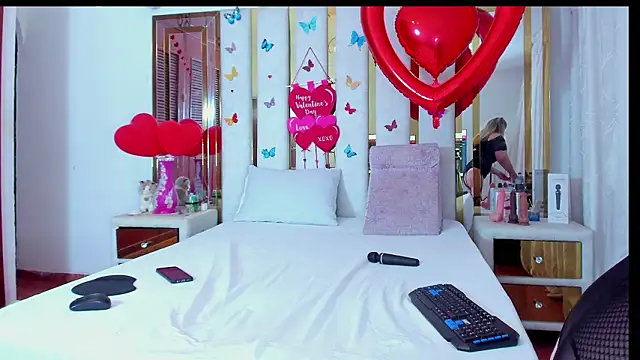 Snapshot of AnyelaGitanaMature chatting on February 17, 3:15 am AnyelaGitanaMature online show from February 17, 3:15 am