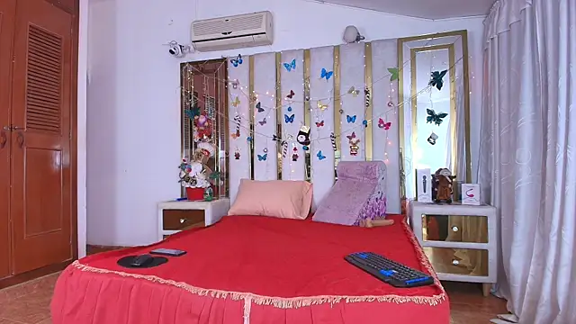 AnyelaGitanaMature online show from December 14, 3:35 am