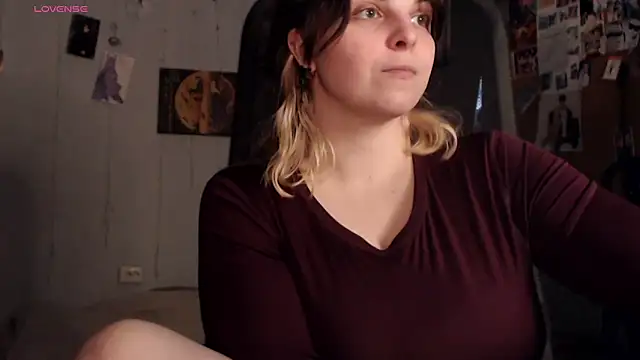 Saya sweet online show from February 11, 12:27 pm