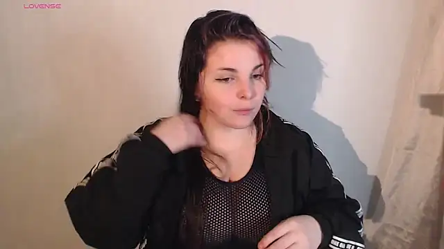 Saya sweet online show from January 7, 8:42 pm