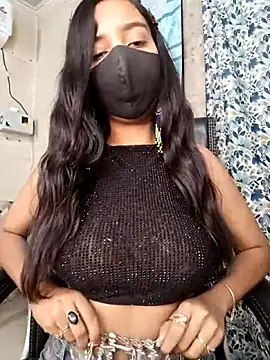 Parinaaz18 online show from April 8, 1:18 am