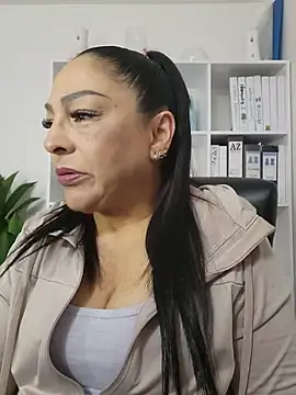Gina Myers online show from May 17, 9:48 pm