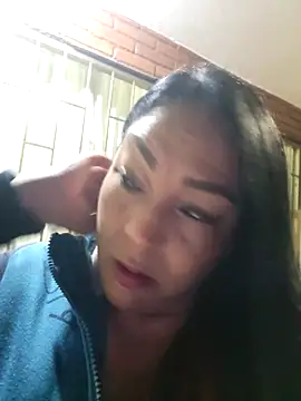 Gina Myers online show from April 8, 1:18 am