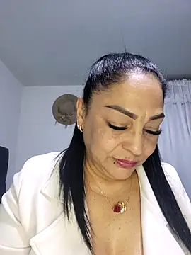 Gina Myers online show from November 16, 1:43 am