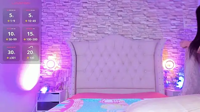 Gina Myers online show from March 29, 12:18 pm