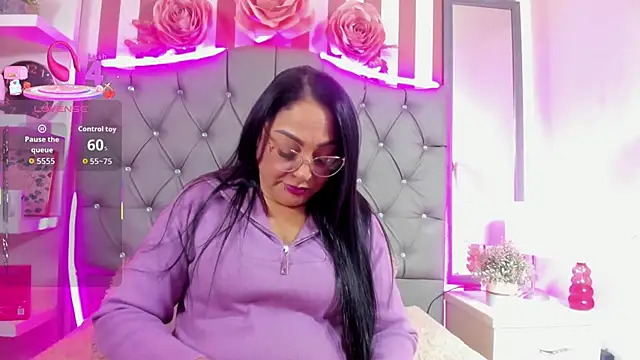 Gina Myers online show from November 4, 12:20 pm