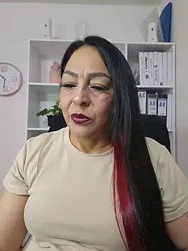 Gina Myers online show from June 4, 3:33 am