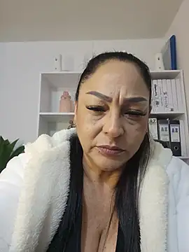 Gina Myers online show from May 16, 3:38 am