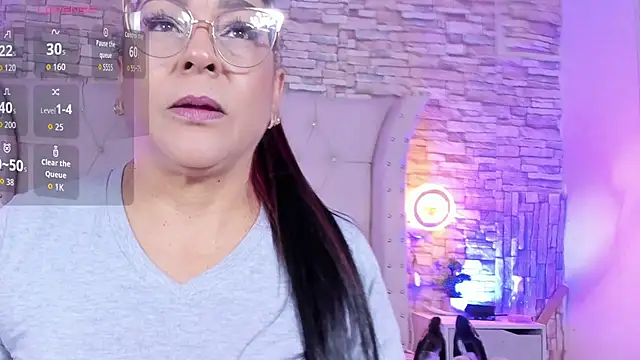 Gina Myers online show from March 20, 12:17 pm