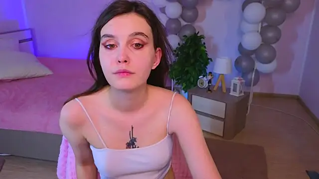 SusieMorris online show from January 28, 8:14 am