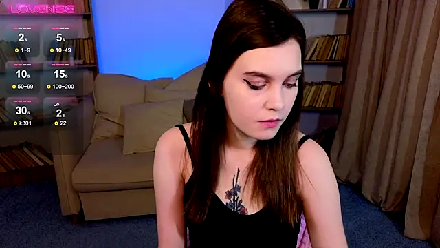 SusieMorris online show from February 21, 1:55 am