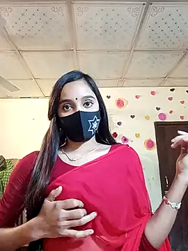 Snapshot of Cute-Pria chatting on December 6, 9:40 pm Cute-Pria online show from December 6, 9:40 pm