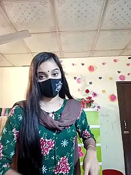 Snapshot of Cute-Pria chatting on December 5, 9:22 pm Cute-Pria online show from December 5, 9:22 pm