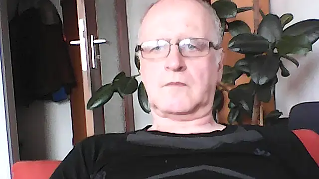 Milkasahne64 online show from March 13, 10:31 am