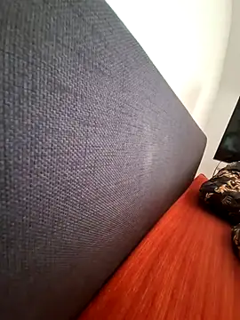 Milkasahne64 online show from October 18, 8:38 am