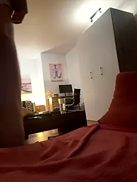 Milkasahne64 online show from January 14, 5:05 pm