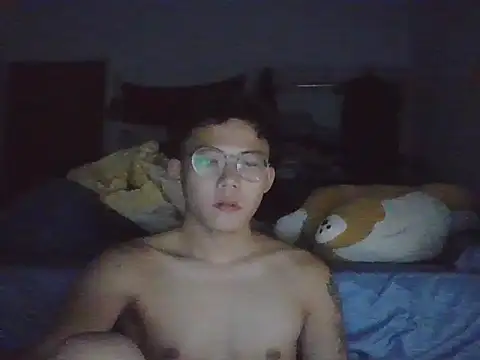 ZHIIz online show from December 15, 2:34 pm