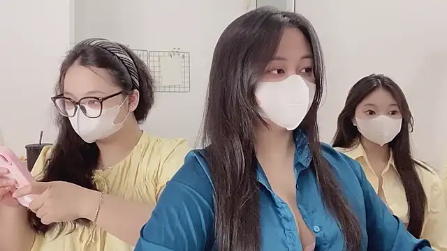 Snapshot of Bamboo_Swetie chatting on October 23, 3:00 pm Bamboo Swetie online show from October 23, 3:00 pm