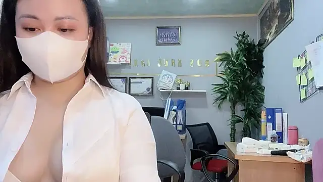 Snapshot of Bamboo_Swetie chatting on January 24, 6:14 am Bamboo Swetie online show from January 24, 6:14 am
